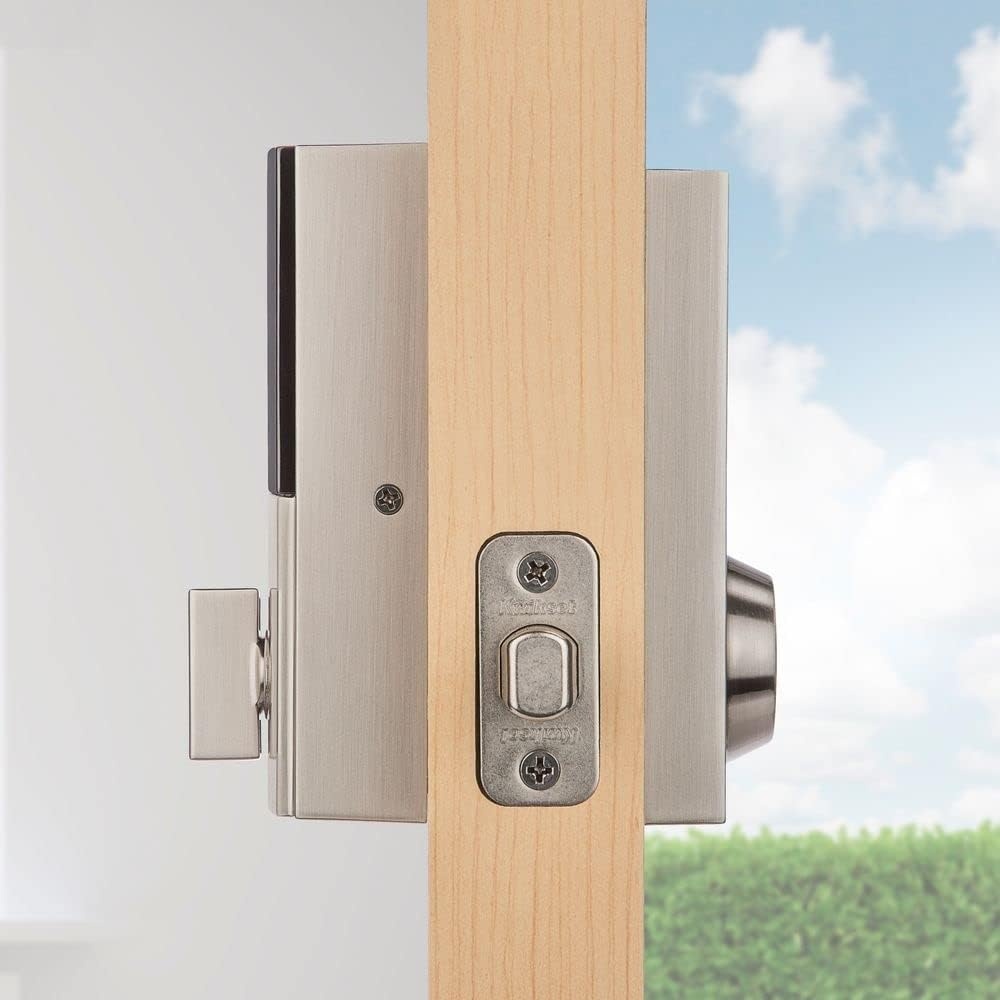 Kwikset 916 Contemporary Touchscreen SmartCode Electronic Deadbolt Smart Lock featuring SmartKey Security and ZigBee 3.0 Technology in Satin Nickel