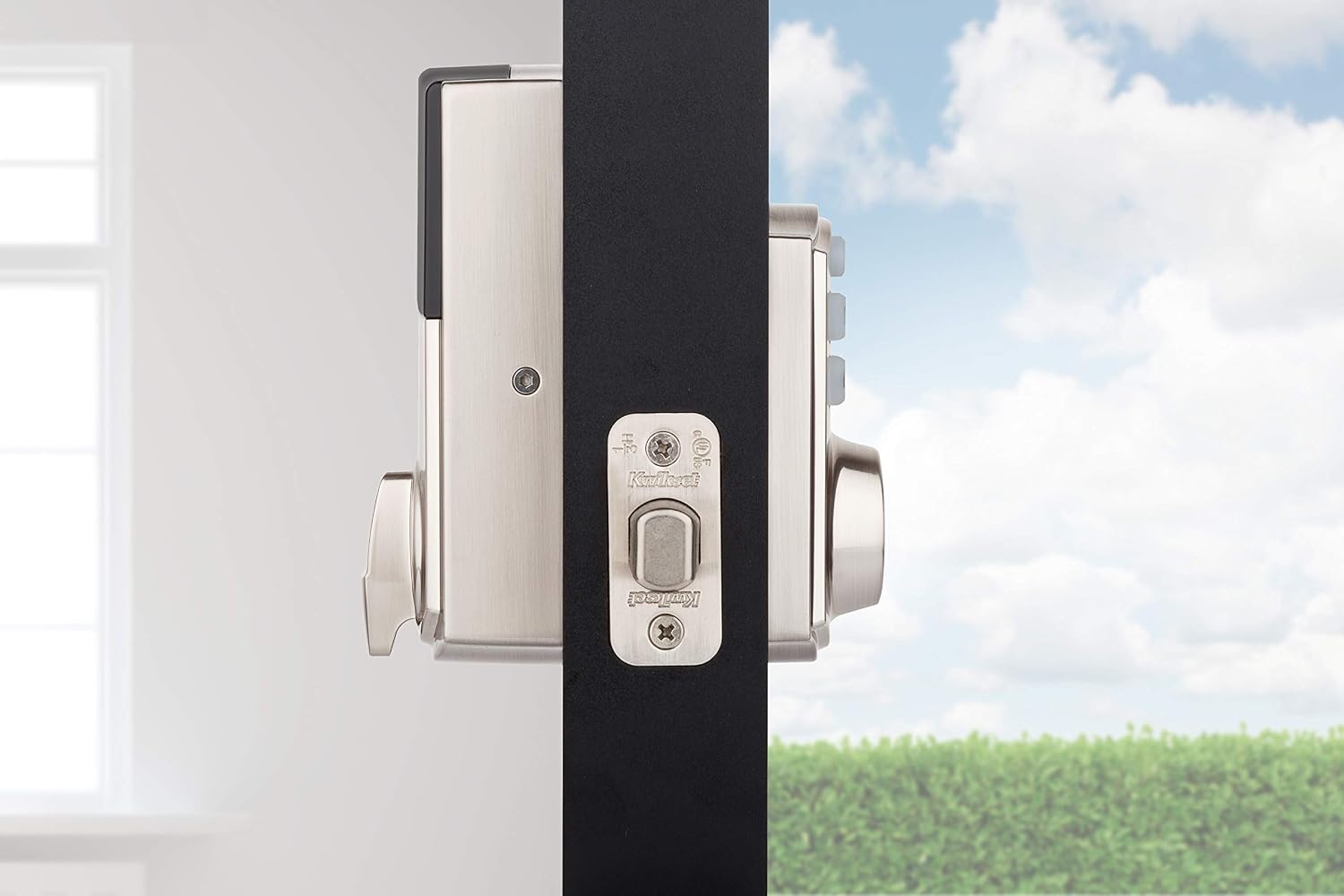 Kwikset 914 Traditional Keypad SmartCode Electronic Deadbolt Smart Lock featuring SmartKey Security and ZigBee 3.0 Technology in Satin Nickel((Pack of 1))